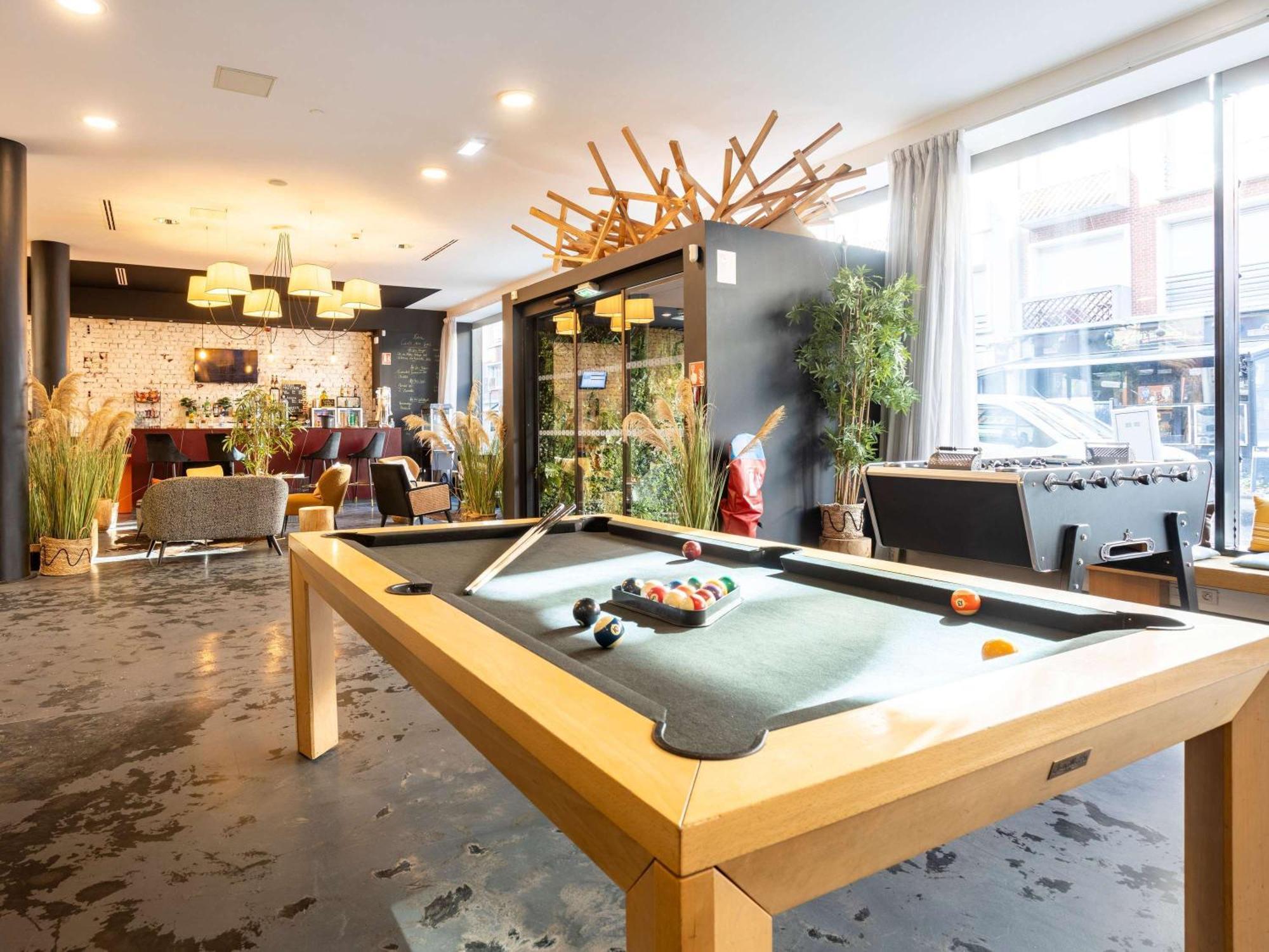 מלון Ibis Styles Calais Centre מראה חיצוני תמונה